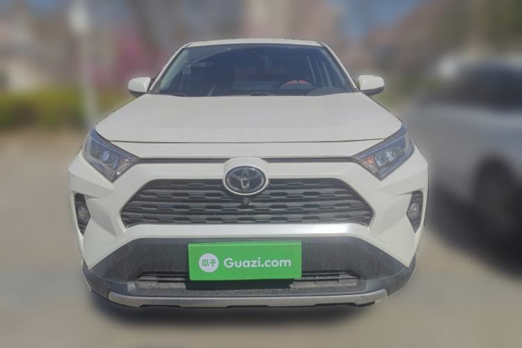 Used Toyota RAV4 2020 2.0L CVT Two-Wheel Drive Fashion PLUS Edition
