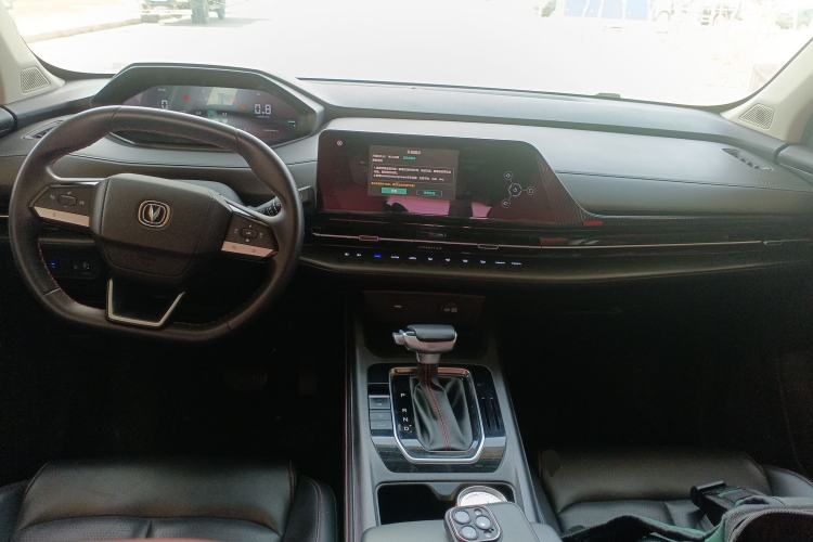 Used CHANGAN CS55PLUS 2022 2nd Generation 1.5T DCT Luxury Version Center Console