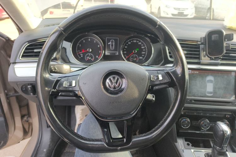 Used Volkswagen Lamando 2015 280TSI DSG Comfort Edition