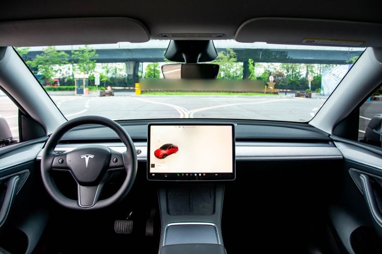 Used Tesla Model Y 2024 Rear-Wheel-Drive Version