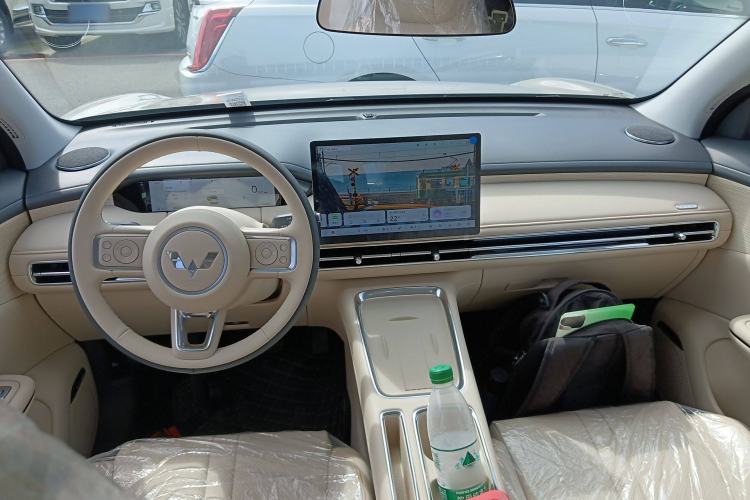 Used Wuling Bingo S 2025 Model 325km Deluxe Edition