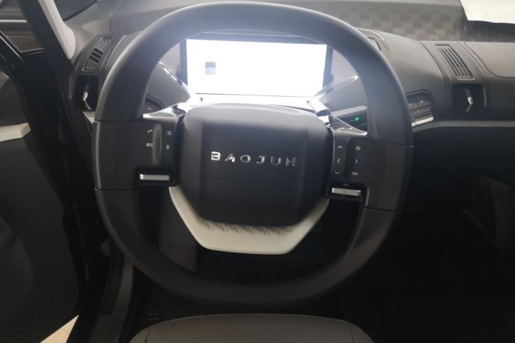 Used Baojun KiWi EV 2022 Artist Lite Edition Lithium Iron Phosphate