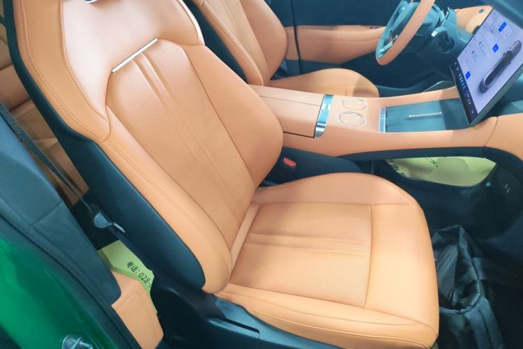 Used Xiaomi Auto YU7 2025 Ultra-Long Range Rear-Wheel Drive Version
