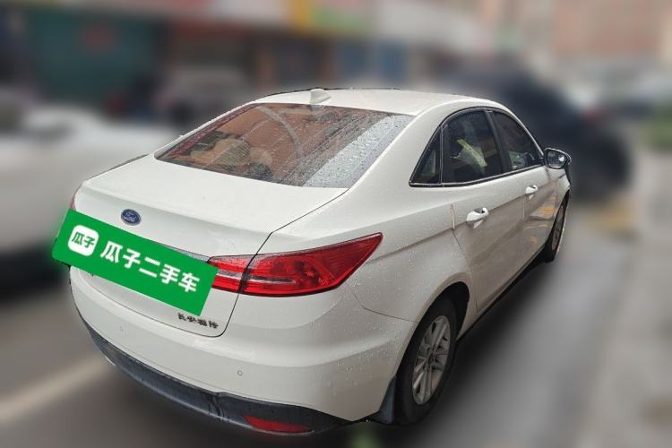 Used Ford Escort 2019 Revised 1.5L Automatic ZhiXiang Version (Tire Pressure Monitoring) China VI Standard Rear Right 45 Deg