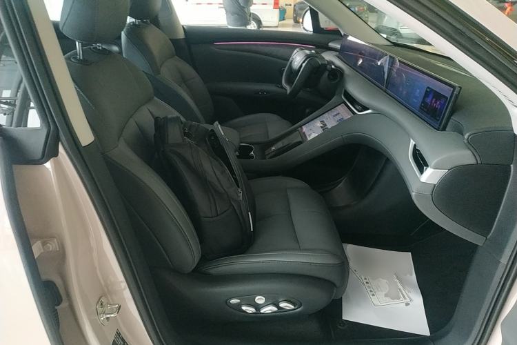 Used IM LS6 2025 Long-Range Lingxi Smart Enjoyment Edition
