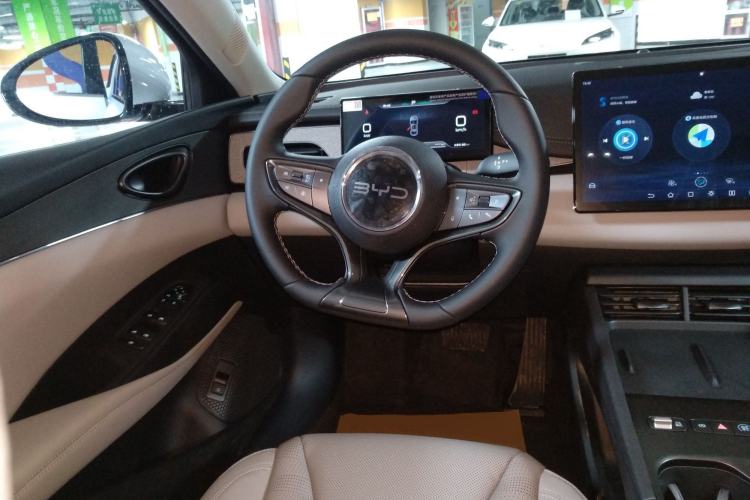 Used BYD Seal 06 New Energy 2026 DM-i Ultra-Enjoyment 128KM Luxury Edition Steering Wheel