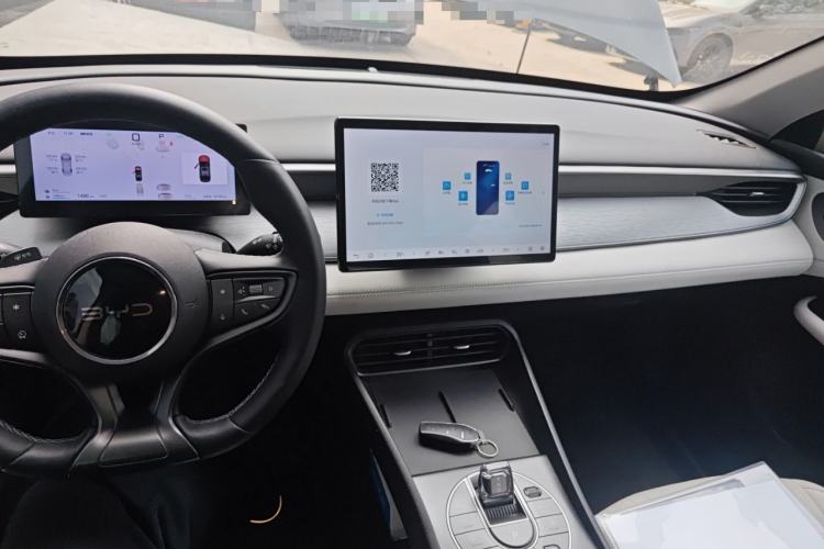 Used BYD Seal 05 DM-i 2025 DM-i Intelligent Drive 120KM Flagship Model
