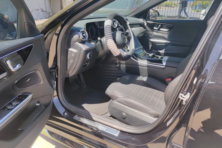 Used Mercedes-Benz C-Class 2025 Facelift C 260 L Sport Edition Driver Seat