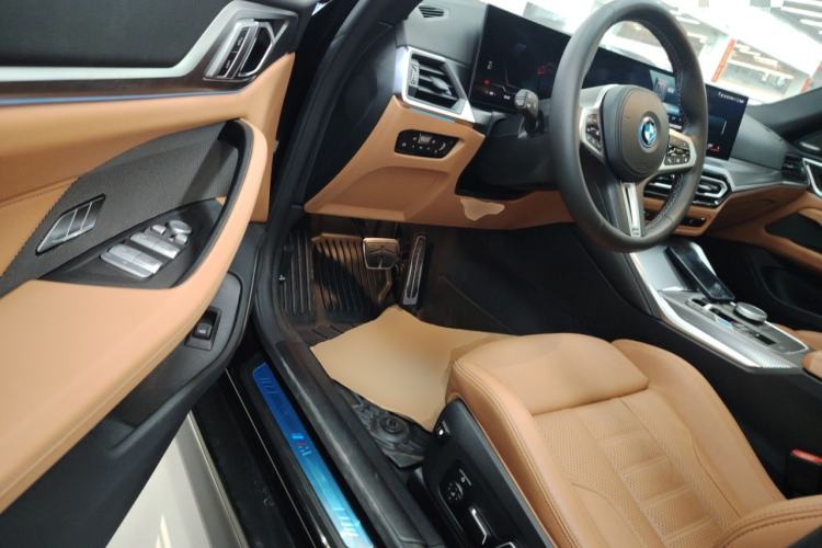 Used BMW i4 2023 M50
