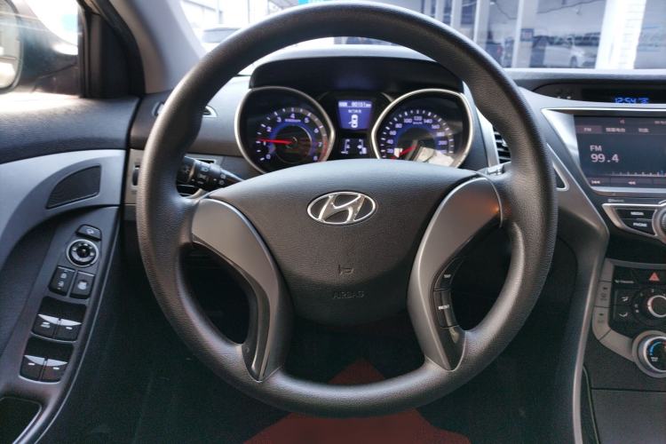 Used Hyundai Elantra (5th Generation / Langdong) 2016 1.6L Manual Luxury Model