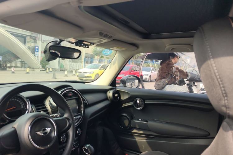 Used MINI MINI 2016 1.2T ONE
