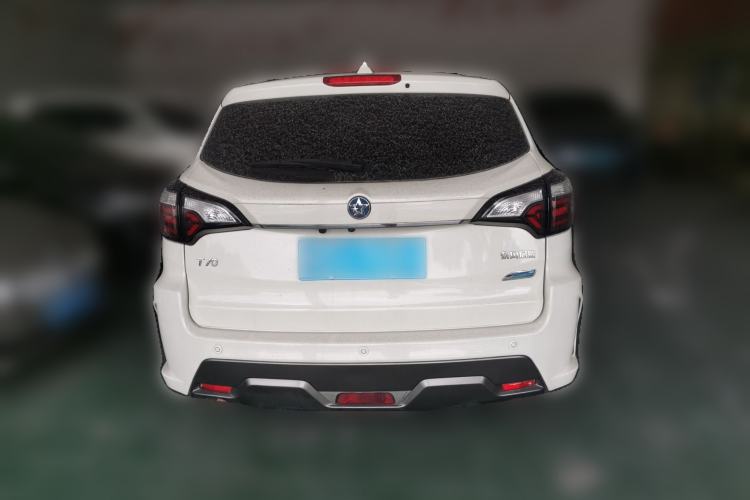 Used Venucia T70 2018 2.0L CVT Smart Enjoyment Version
