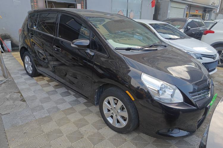 Used Toyota Verso 2014 Starlight 180E CVT Elite Edition