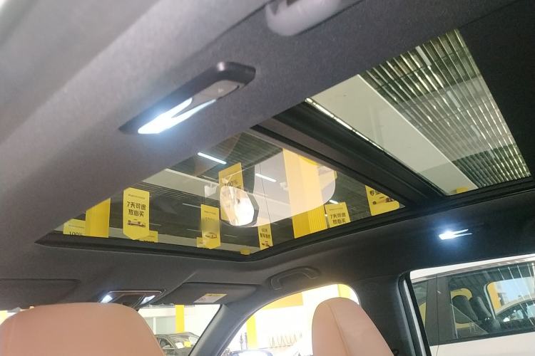 Used CHANGAN UNI-Z New Energy 2024 Blue Whale Smart Electric iDD 125km Excellence Model Headliner