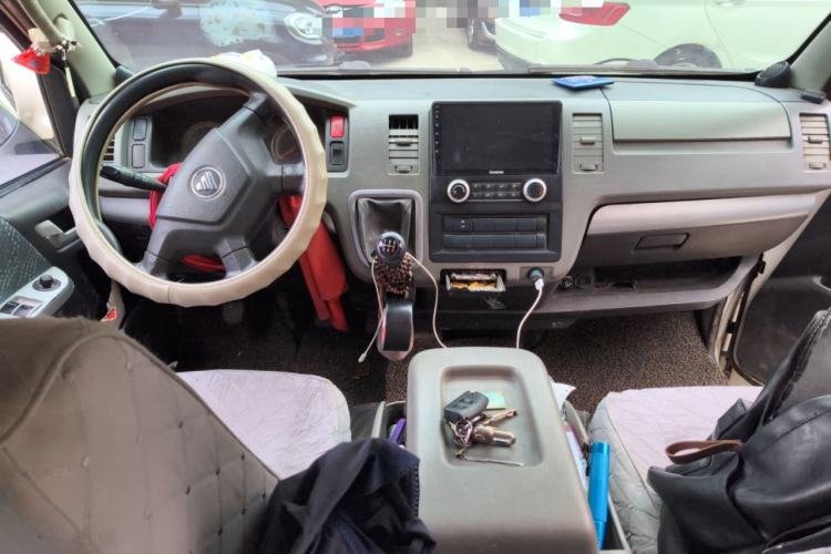 Used Foton Scenic G7 2015 2.0L Commercial Version Long Wheelbase High Roof – 486EQV4