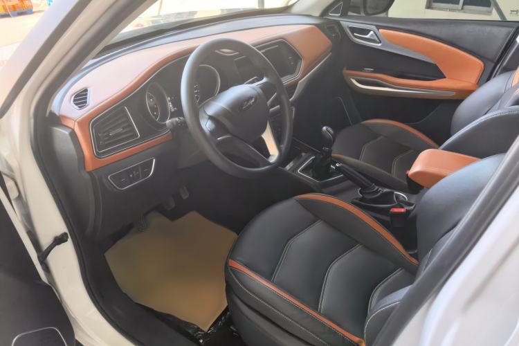 Used Zotye T300 2023 T300L 1.5L Manual Standard Edition Driver Seat