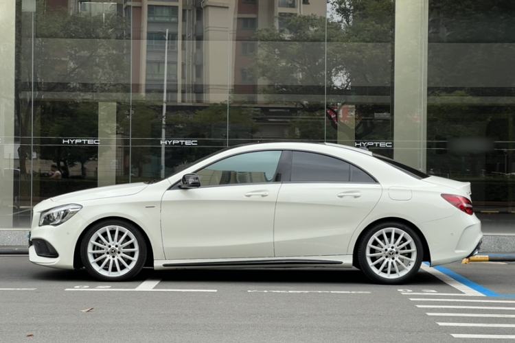 Used Mercedes-Benz CLA 2017 CLA 220 4MATIC Polar Limited Edition Exterior 8