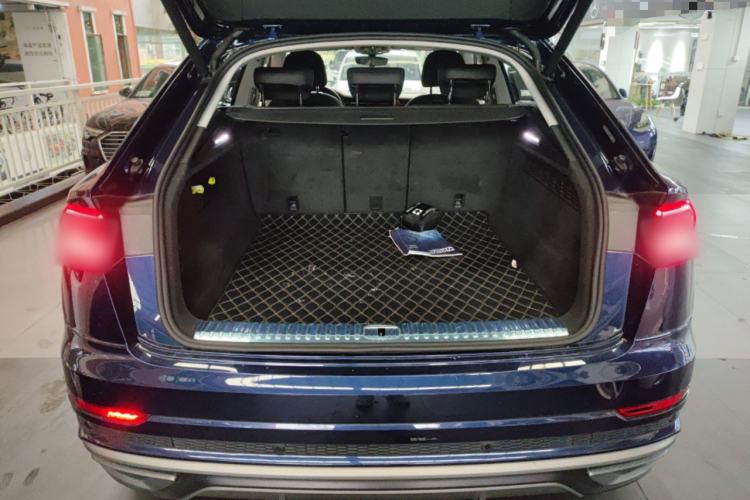 Used Audi Q8 2019 55 TFSI Luxury Dynamic Model
