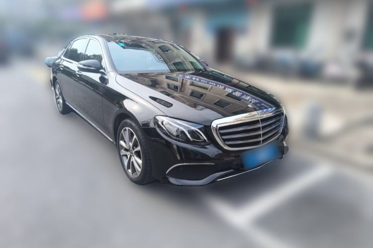 Used Mercedes-Benz E-Class 2019 E 260 L
