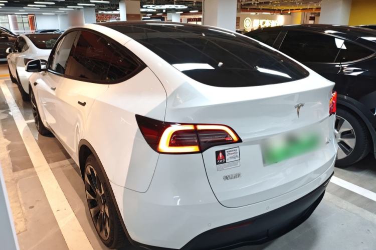 Used Tesla Model Y 2022 Rear-Wheel-Drive Version