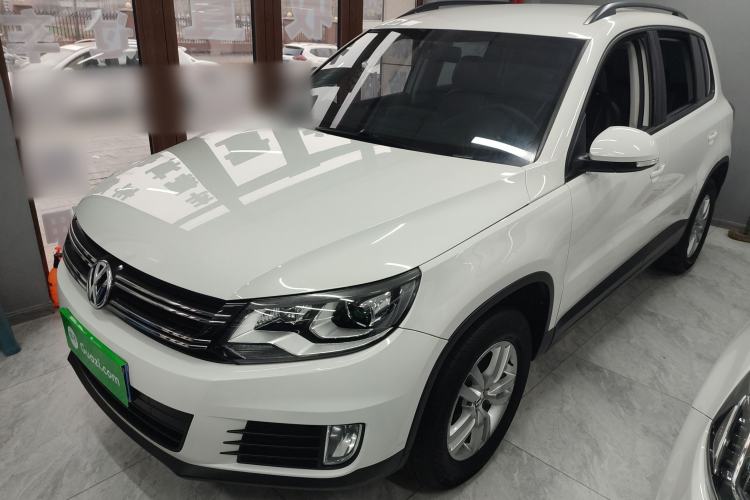 Used Volkswagen Tiguan L 2016 300TSI Manual Two-Wheel Drive Trend Edition