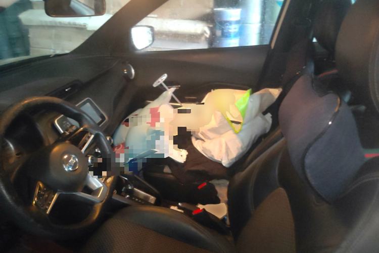 Used Nissan Kicks 2017 1.5L CVT Smart Drive Edition Left Front Seat