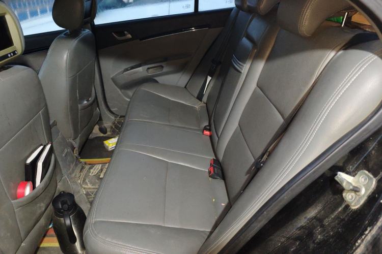 Used Geely Auto Classic Emgrand 2013 Sedan 1.5L Manual Entry-Level Model Left Rear Seat