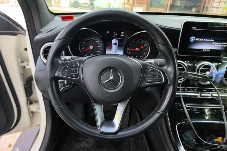 Used Mercedes-Benz GLC 2019 GLC 200 L 4MATIC Steering Wheel