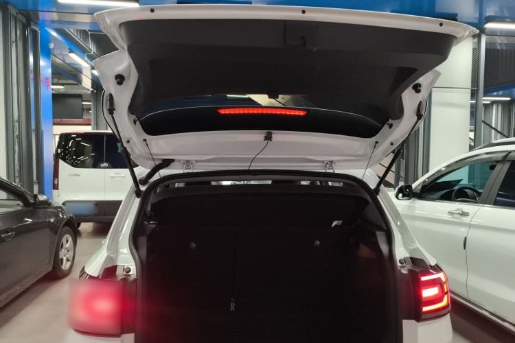 Used Volkswagen Tacqua 2021 1.5L Automatic Yue Zhi Lian Edition Trunk