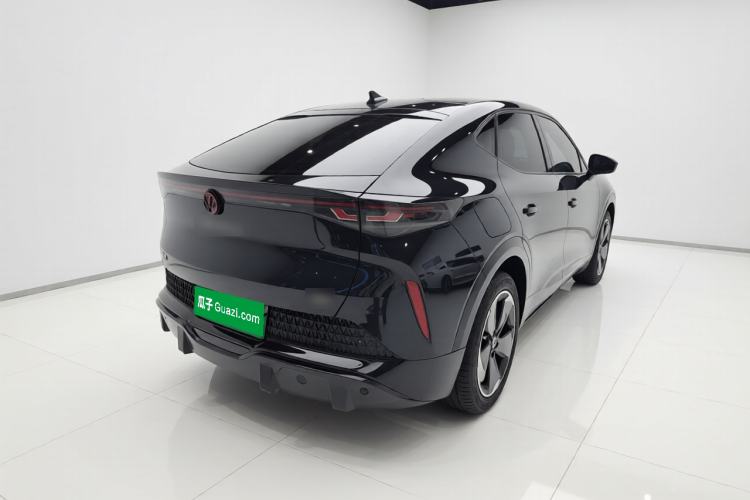 Used Volkswagen ID.UNYX 2024 Pro Long-Range Version Rear Right 45 Deg