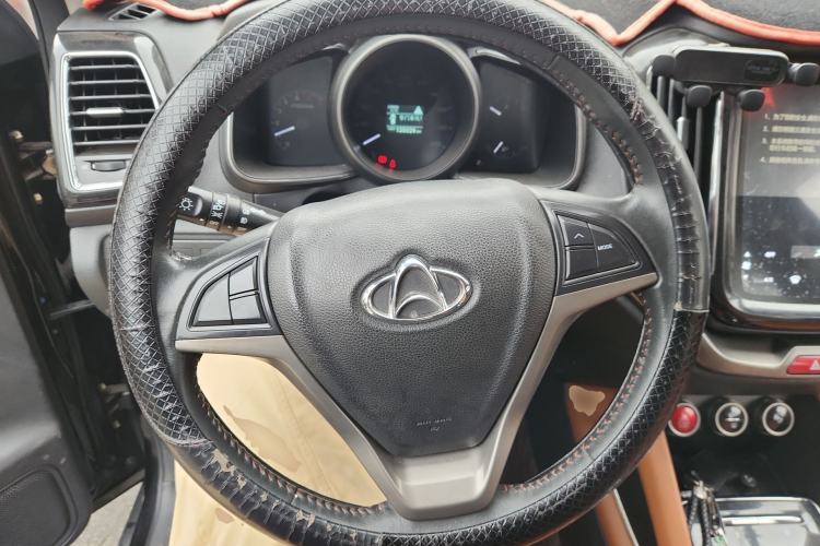 Used Oshan CX70 2017 Facelifted CX70T 1.5T Manual High-Performance Edition