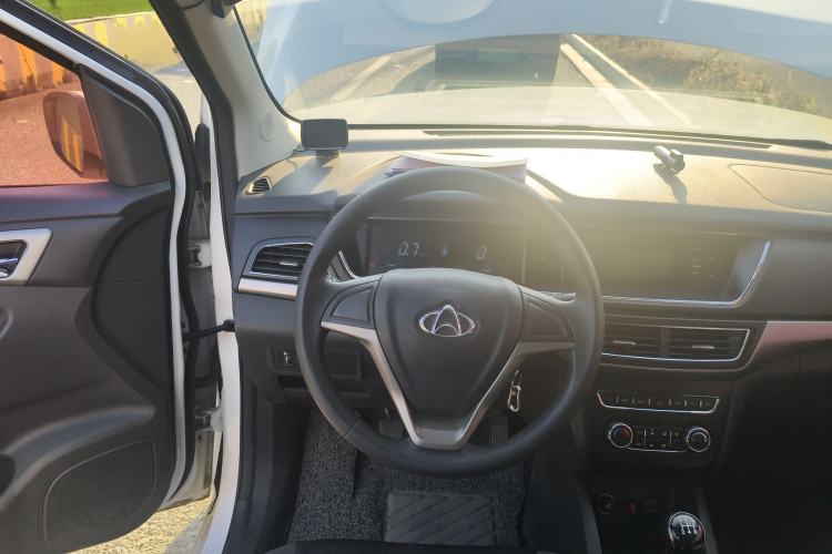 Used CHANGAN KAICHENG Oushang A600 2017 1.5L Manual Standard Edition Steering Wheel