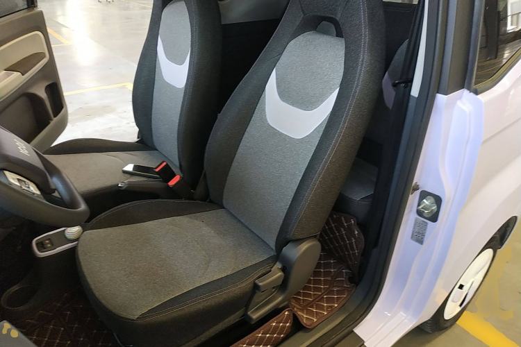 Used Chery New Energy QQ Ice Cream 2022 170km Sundae Phosphate Lithium-Ion