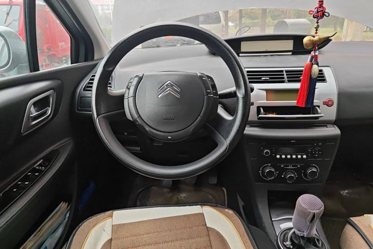 Used Citroen C-Quatre 2010 Sedan 1.6L Manual Shangle Version
