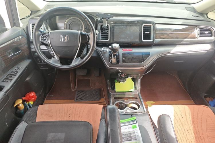 Used Honda Elysion 2016 2.4L Classic Edition Center Console