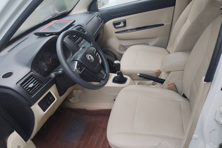 Used Dongfeng Fengon 370 2016 1.5L Manual Standard Edition SFG15-05 7 Seats