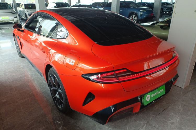 Used Xiaomi Auto SU7 2024 Rear-Drive Long-Range Intelligent Driving Version