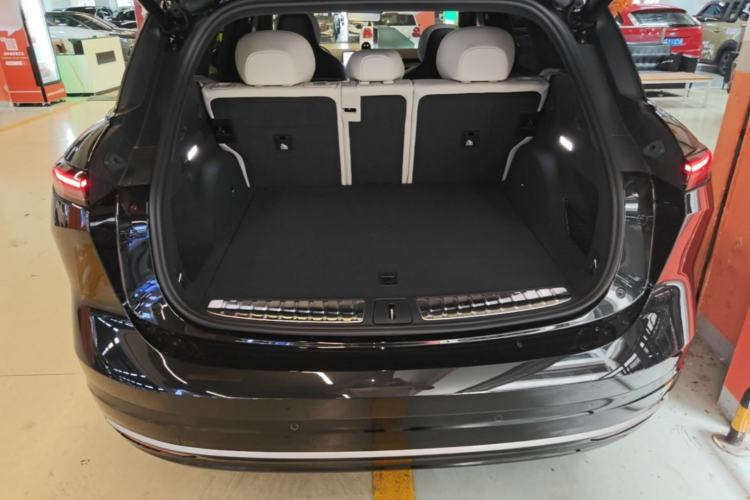Used Nio ES6 2025 75 kWh
