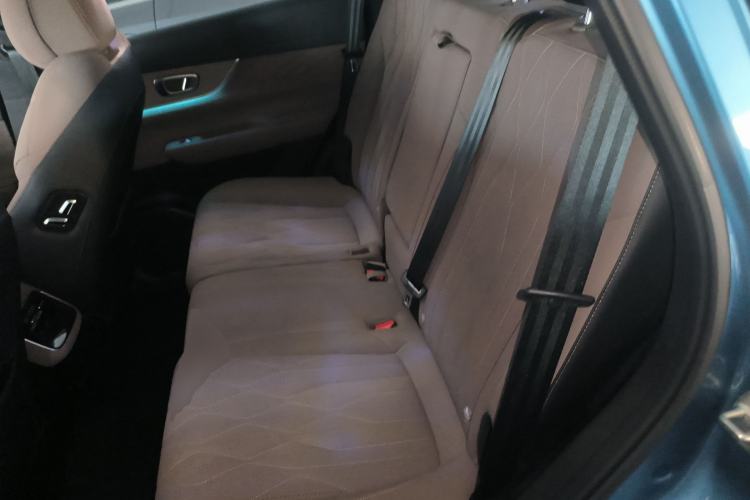 Used Chery Tiggo 8 PLUS C-DM 2025 1.5T 116 km Prestige Version 5 Seats