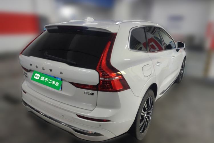 Used Volvo XC60 2022 B5 4x4 Smart Luxury Edition Rear Right 45 Deg