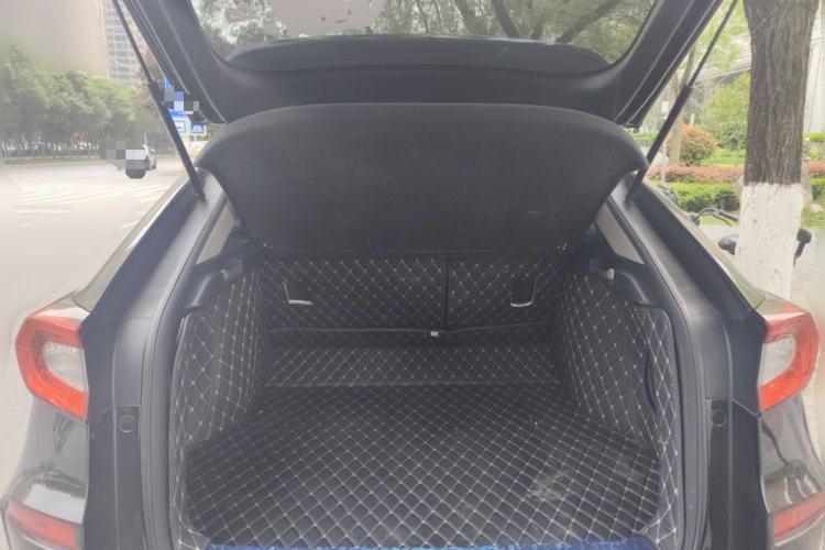 Used Honda Avancier 2017 240TURBO Two-Wheel Drive Luxury Edition Trunk