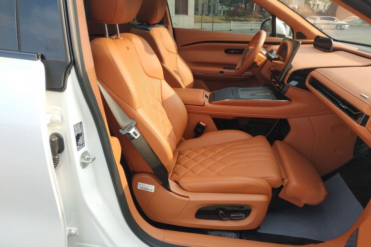 Used Hyptec HT 2024 670 Advanced Intelligent Driving Version