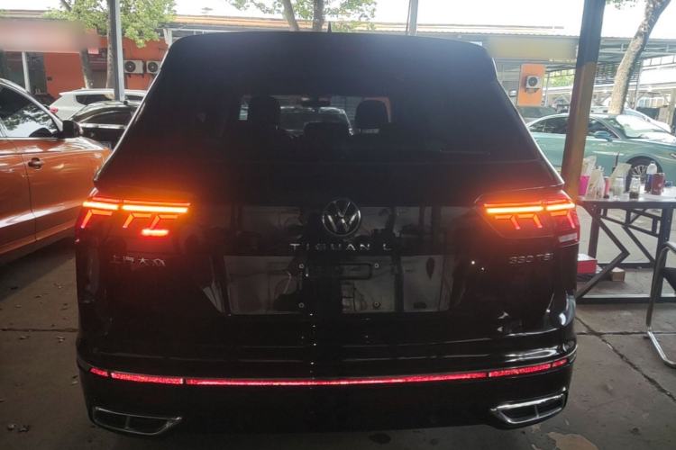 Used Volkswagen Tiguan L 2022 330TSI Automatic Two-Wheel Drive R-Line Enhanced Edition