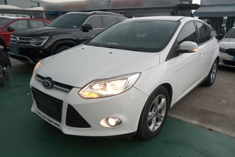 Used Ford Focus 2012 Hatchback 1.6L Automatic Fashion Edition