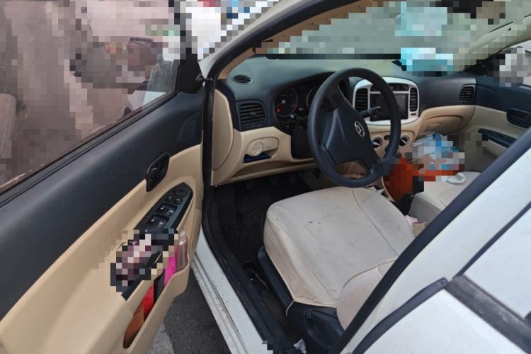 Used Hyundai Accent 2011 1.4 Manual Comfort Version
