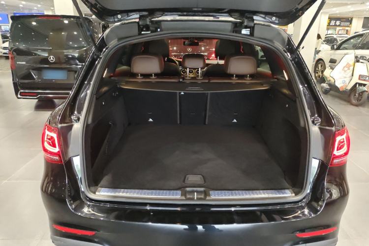 Used Mercedes-Benz GLC 2020 GLC 260 L 4MATIC Luxury Model Trunk