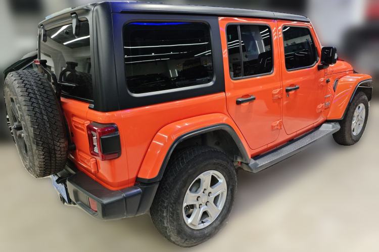 Used Jeep Wrangler 2018 2.0T Sahara Four-Door Edition
