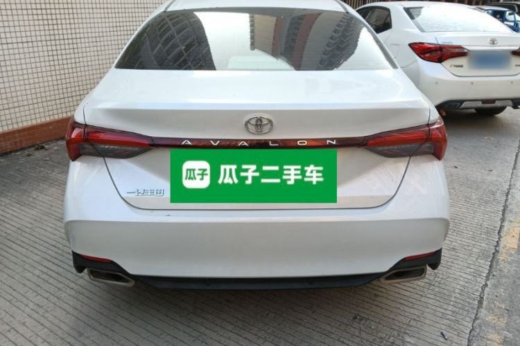 Used Toyota Avalon 2019 2.0L Ambition Edition China VI