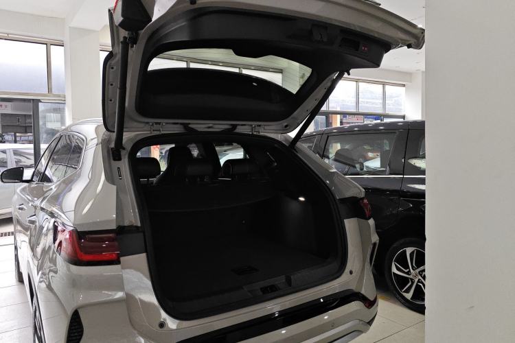 Used BYD Song PLUS New Energy 2024 HONOR Edition DM-i 150km Flagship PLUS Trunk