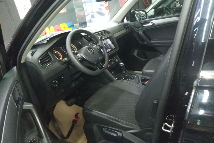 Used Volkswagen Tiguan L 2019 330TSI Automatic Two-Wheel Drive Luxury Edition China VI Standard